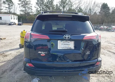 2017 Toyota Rav4 Le z USA, uszkodzony, nr VIN 2T3BFREV6HW579339